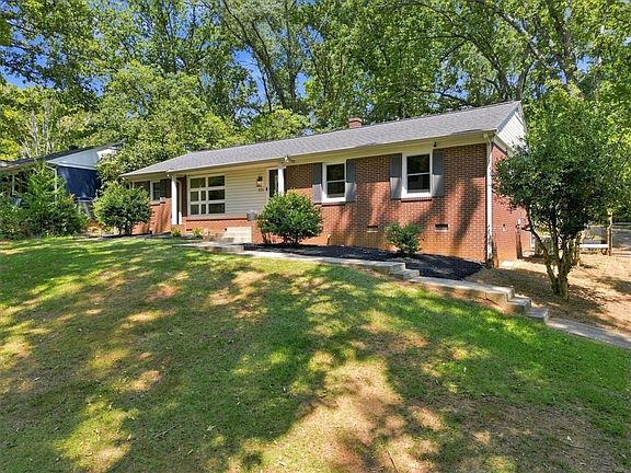 2nd image of 322 Pendleton Rd