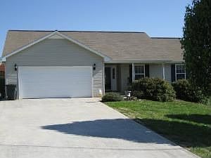 1st image of 205 Jenny Cir