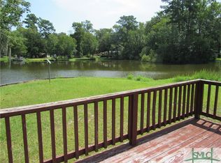 440 Pine Ave, Midway, GA 31320