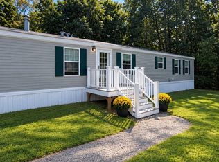124 W Main St Unit 38, Merrimac, MA 01860