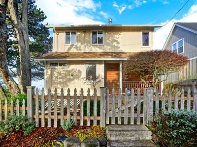 3007 NW Port Dr, Lincoln City, OR, 97367