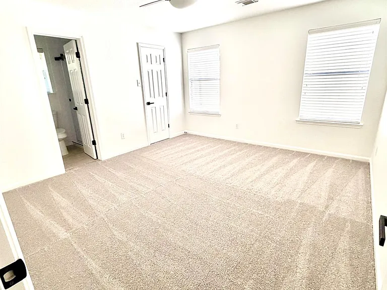 5530 Gable Meadows Dr — Photo 14