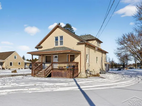 1633 Cass Ave, Bay City, MI 48708