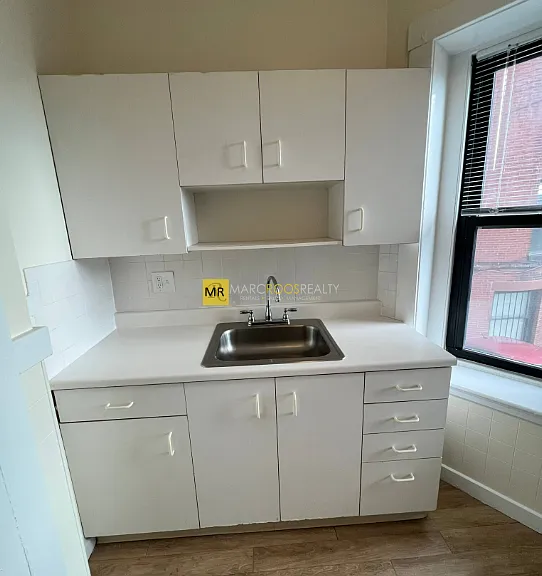 513 Beacon St #5 — Photo 1
