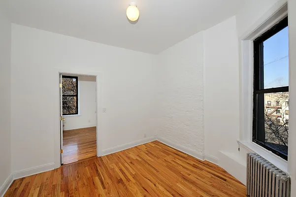 Rented by Aether Property Group | media 20