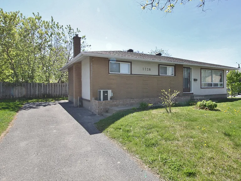 1126 Gateway Rd #1 — Photo 21