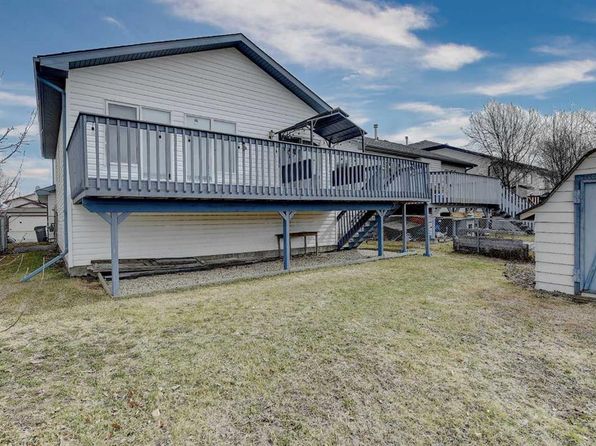 11418 E 92b St, Grande Prairie, AB T8V 7E9