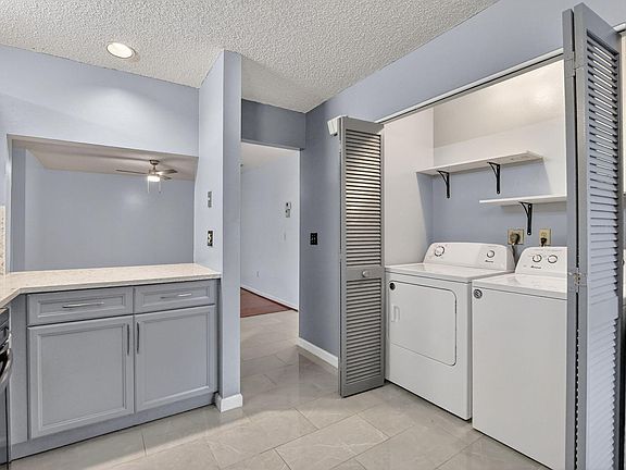 4th image of 9364 Sable Ridge Circle #12-B