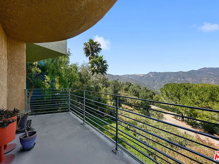 2044 Corral Canyon Rd — Photo 22