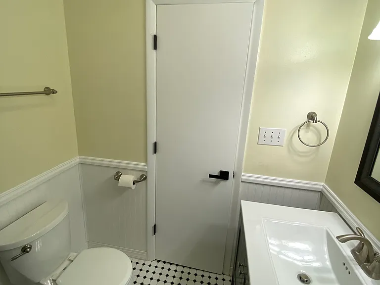2409 Wakefield Rd — Photo 32