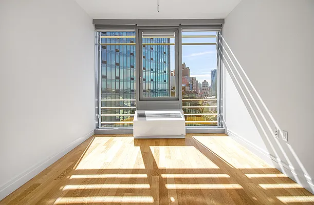 Rented by Mirador Real Estate | media 9