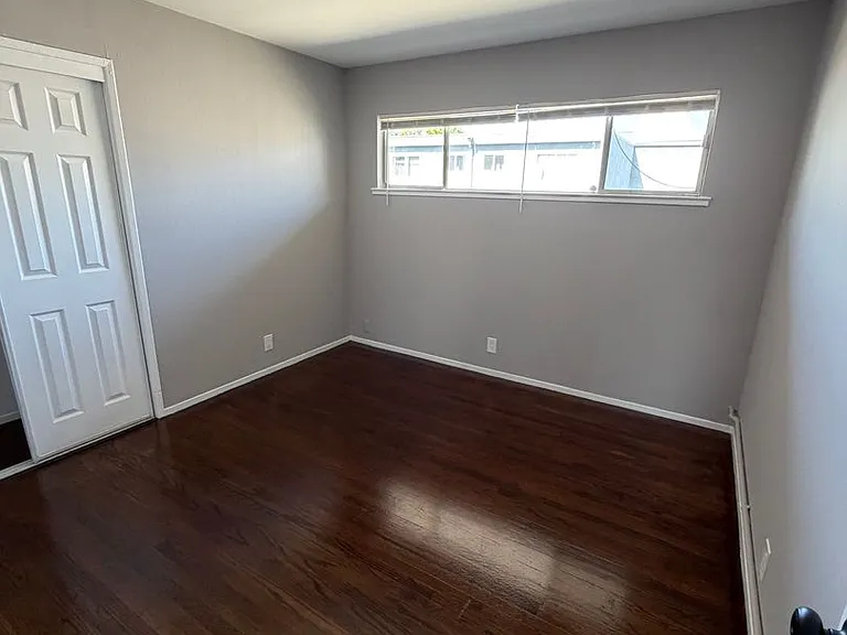 1531 Alcatraz Ave — Photo 5