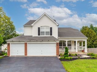 5513 Alexandria Dr, Lake In The Hills, IL 60156