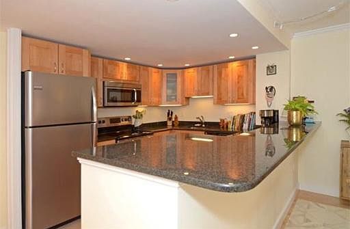 4th image of 45 Longwood Ave APT 110