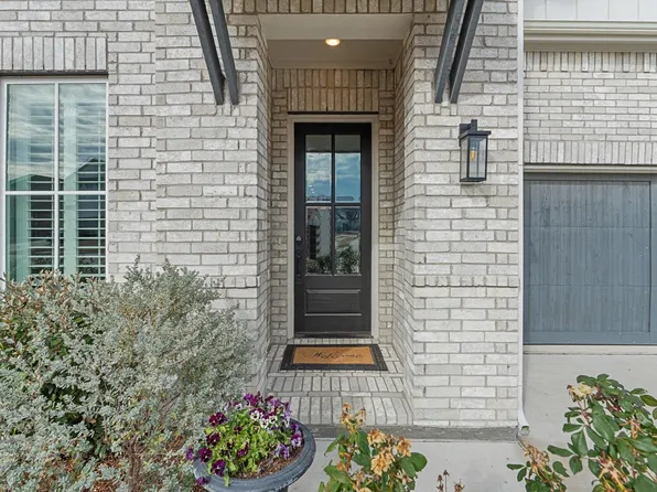 1056 Olympic Dr, Rockwall, TX 75087