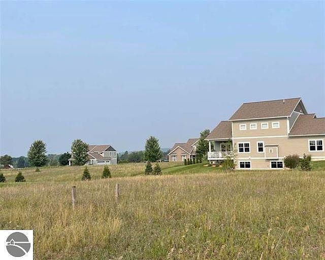 645 Madeira Dr, Traverse City, MI 49696 MLS 1906401 Zillow