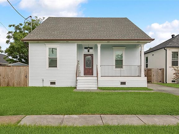 3rd image of 7208 Hattie St
