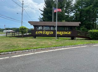 178 Amberly Dr UNIT D, Manalapan, NJ 07726
