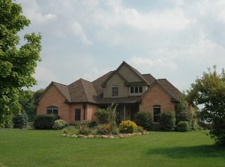 8578 S Shore Dr, Clarkston, MI 48348