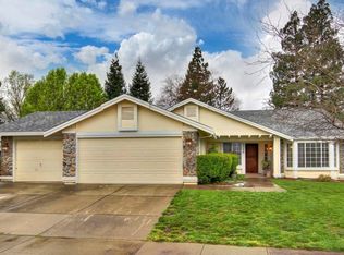 9308 Whittemore Dr, Elk Grove, CA 95624