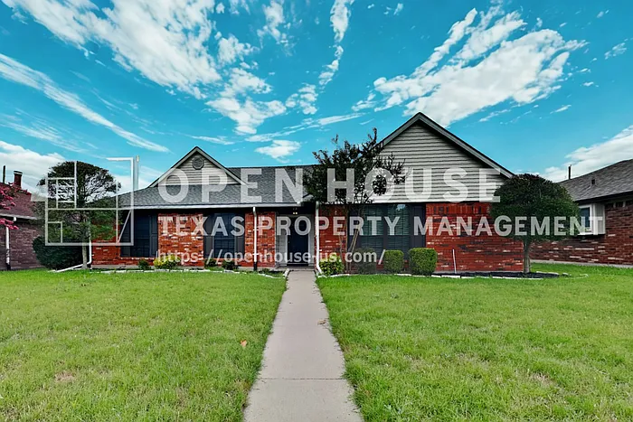 3 bed, 2.0 bath, 1521 sqft, $2,150 — Photo 1