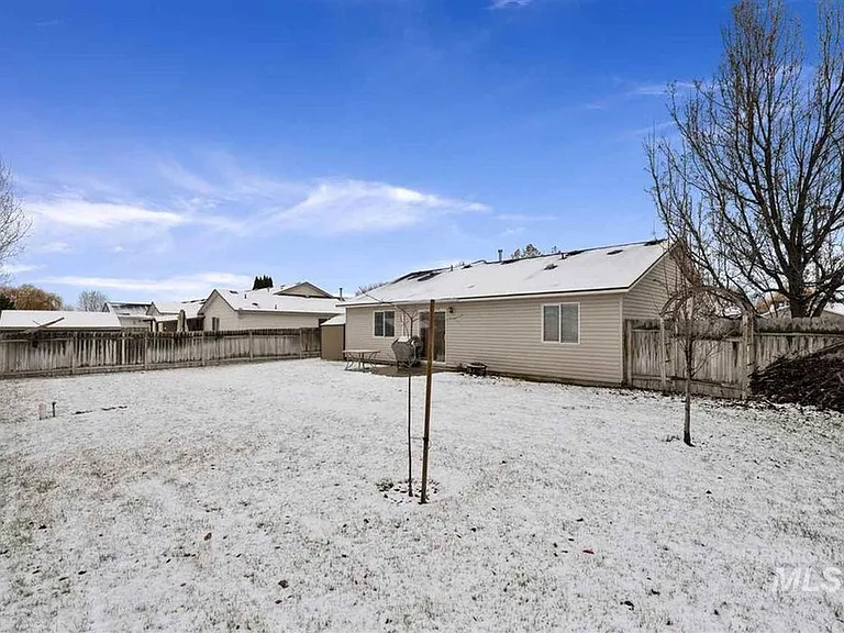 1622 W Meffan Ave — Photo 20