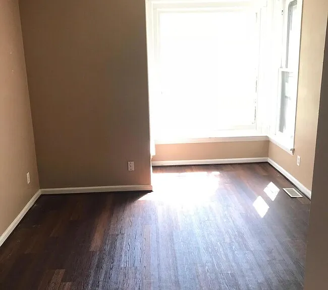 738-740 McCourtie St #738 — Photo 7