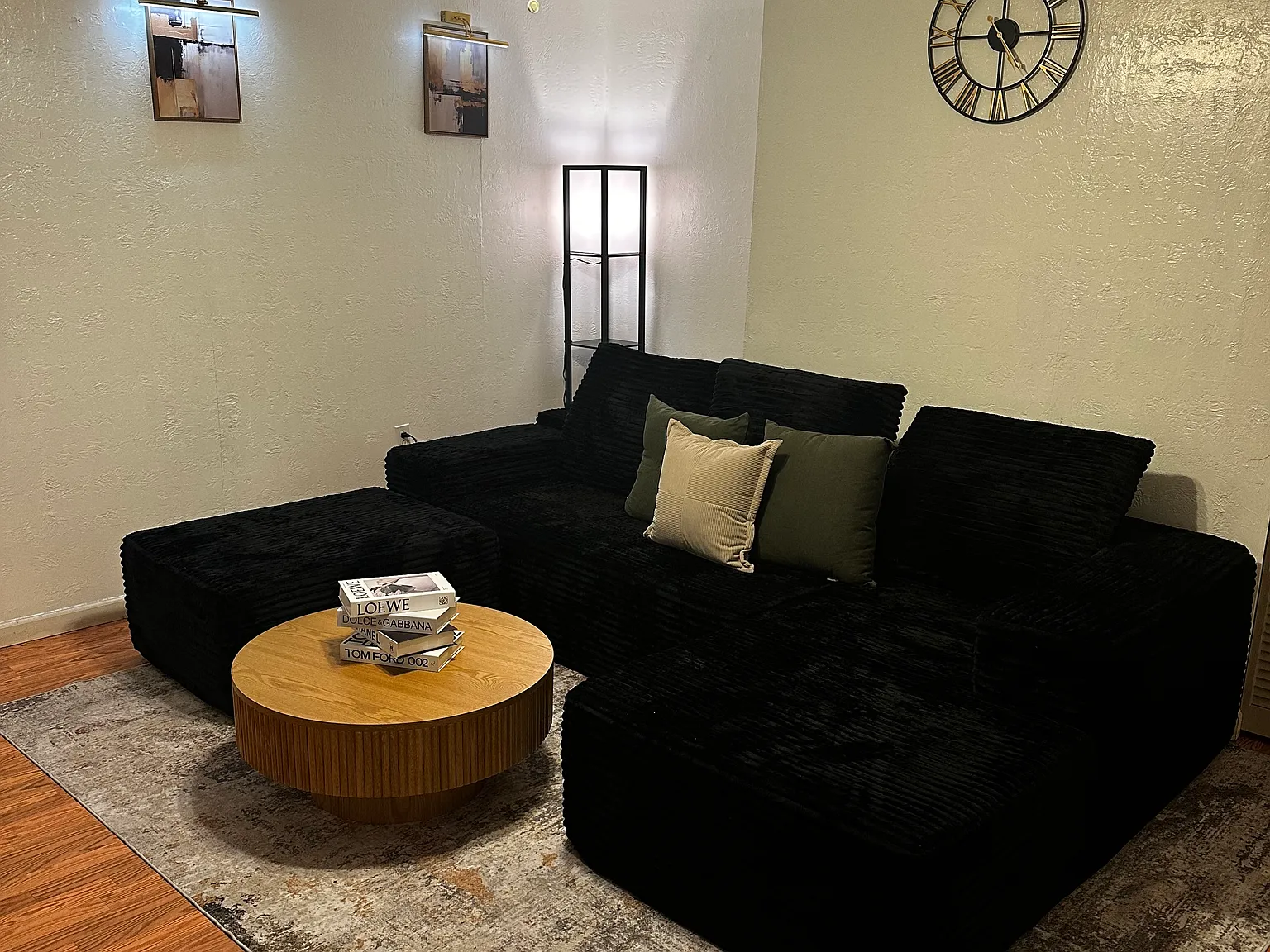 2 bed, 960 sqft, $1,700 — Photo 3