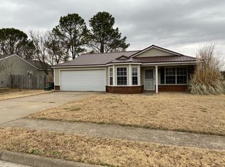 3152 W Wildflower St, Fayetteville, AR 72704