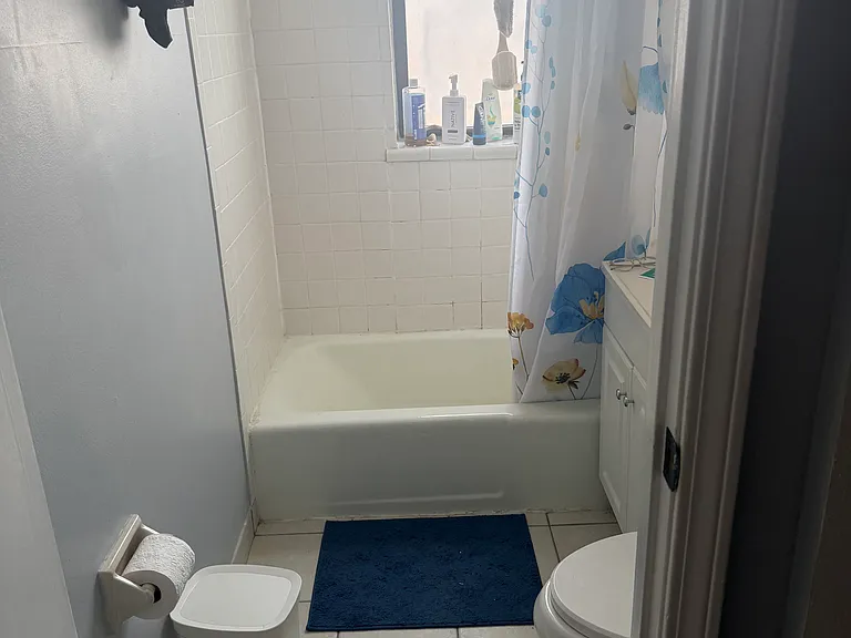317 Summit Ave #6 — Photo 25
