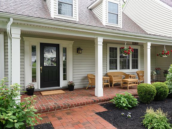 4th image of 123 Governors Cir