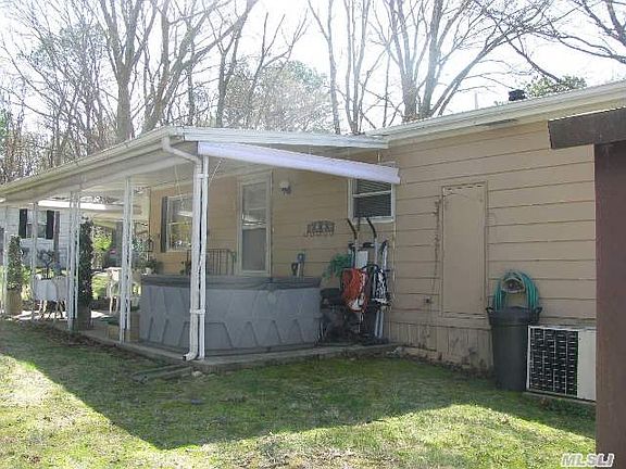 3rd image of 525 Riverleigh Ave Unit 164