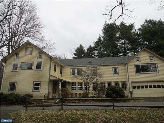 1st image of 1 River Dr