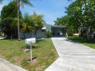 111 E Saint Johns Way, Apollo Beach, FL 33572