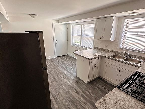 3rd image of 7344 W Belmont Ave APT 1N