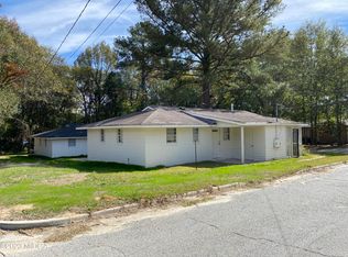 1341 Payton St, Macon, GA 31217