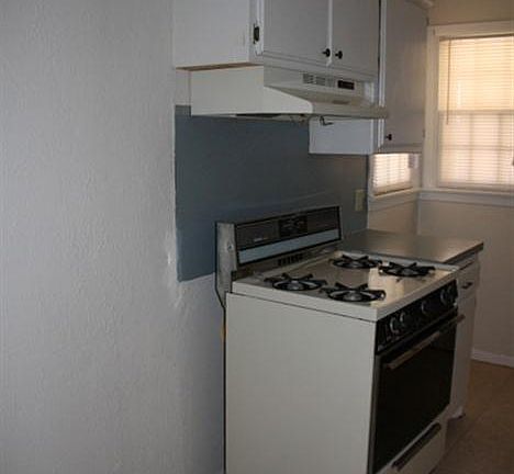 4th image of 2708 NW Denver Ave
