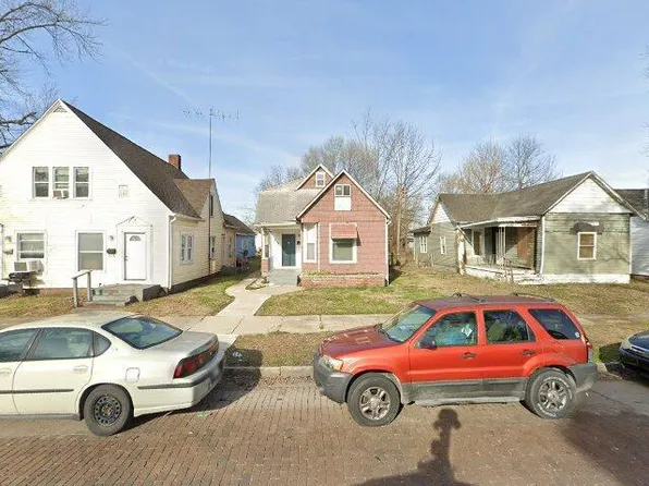 227 S 14th St #C, Terre Haute, IN 47807