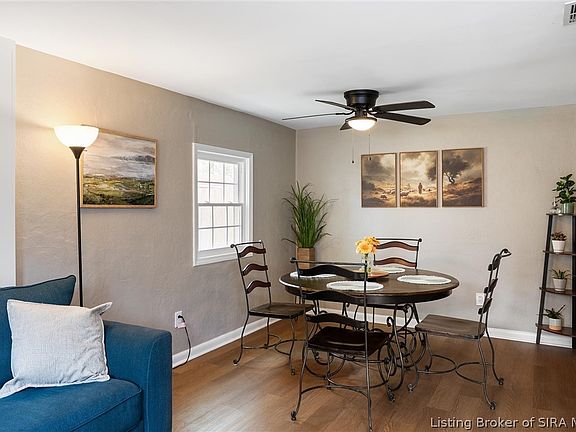 5th image of 204 E. Bowne