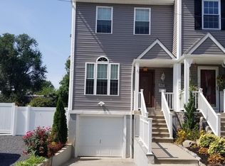 4408 Wingate St, Philadelphia, PA 19136