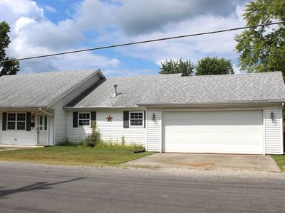 530 S West St, Carlinville, IL, 62626