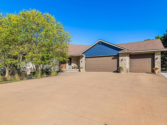 2nd image of 408 Johnson Dr