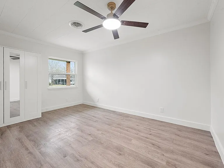2655 Larry Dr — Photo 11