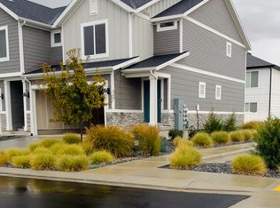 1733 E Eagle View Ln, Eagle Mountain, UT 84005