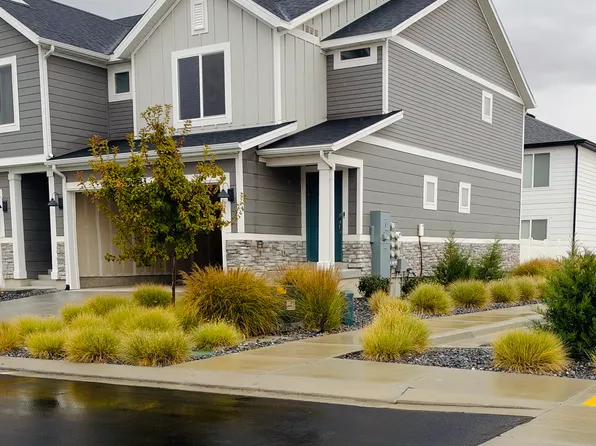 1733 E Eagle View Ln, Eagle Mountain, UT 84005