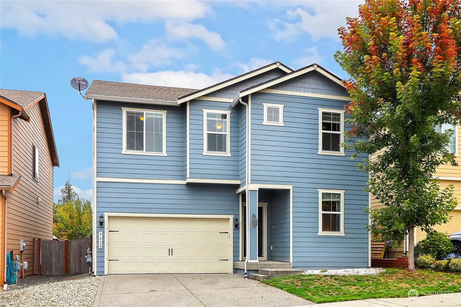 9025 171st Street NE photo 1