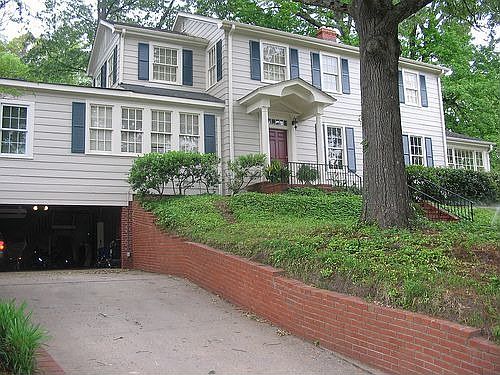 2nd image of 101 S Waccamaw Ave
