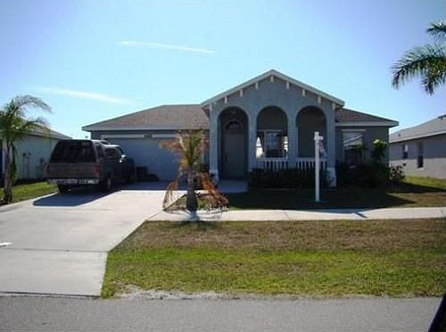 2nd image of 4492 SE Murray Cove Cir
