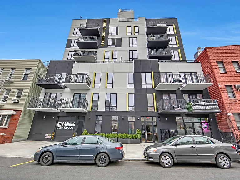 141 Frost St #4D — Photo 11