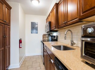 16D Troy Dr, Springfield, NJ 07081